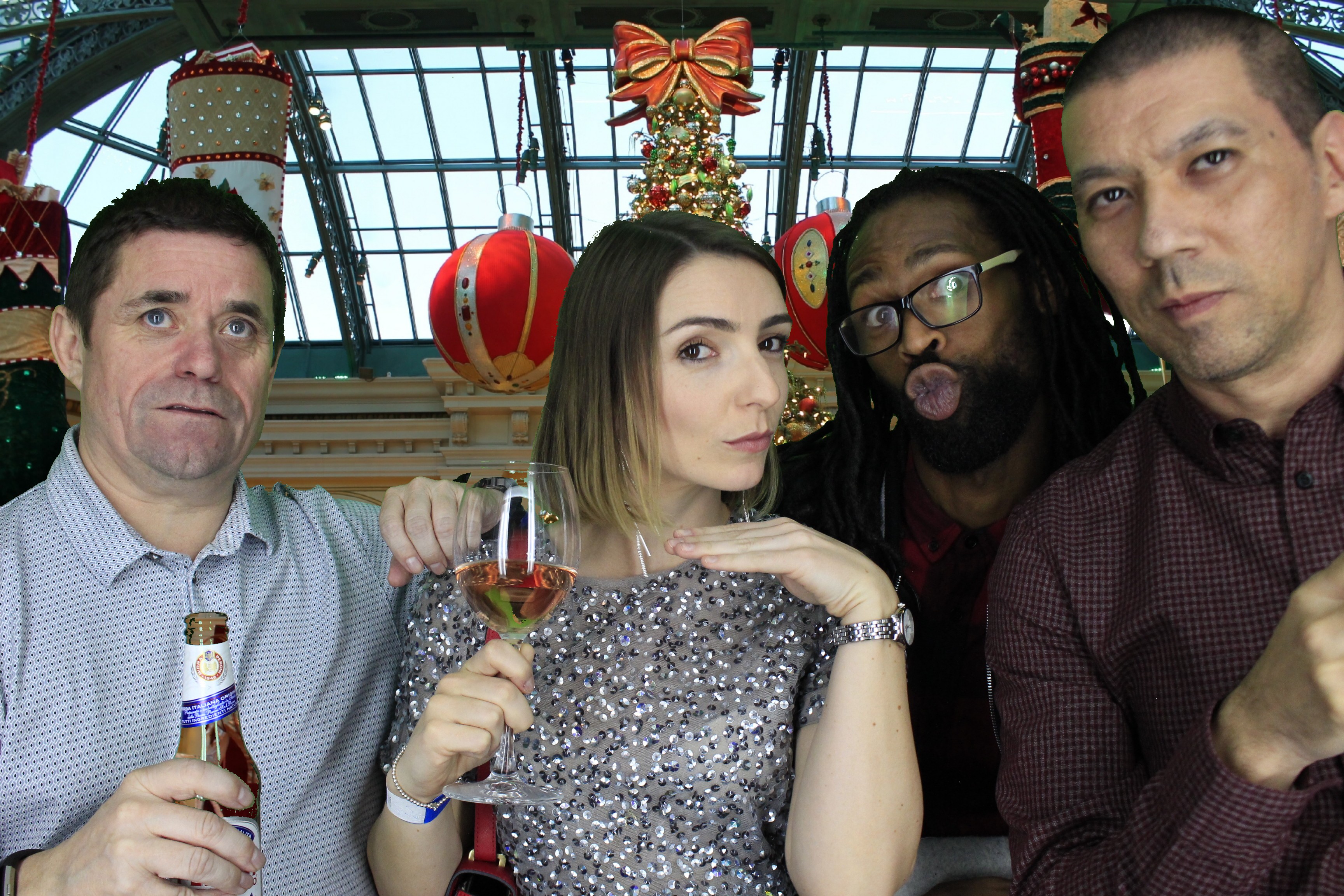 Guardian Christmas Party | View more photos from the event at gallery.myphotoboothexperience.co.uk/u/MyPhotoBoothExperienceLtd/Guardian-Christmas-Party